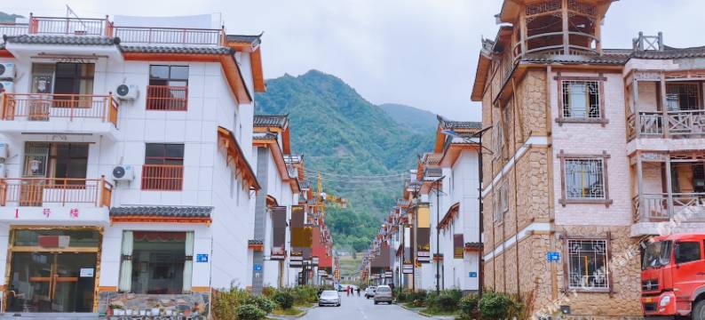 神农架四合院农庄图片