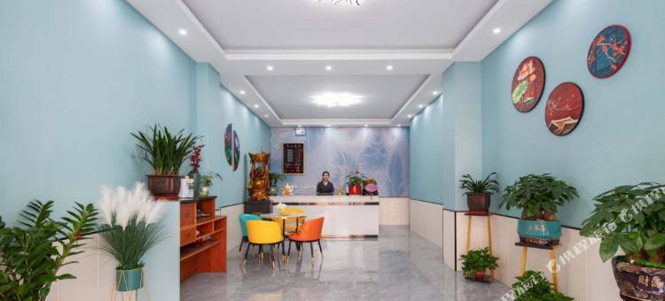 佳盛酒店(湖南工业职业技术学院店)图片