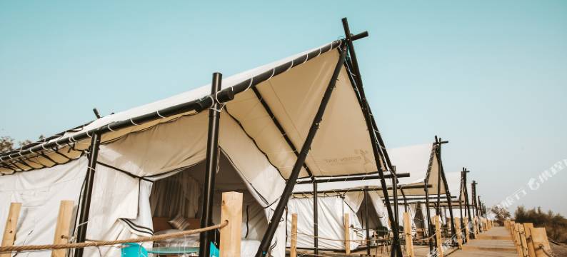 尉犁君徠悦澜度假营地图片