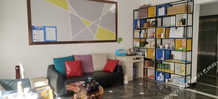 曲靖珺庭湾主题酒店图片