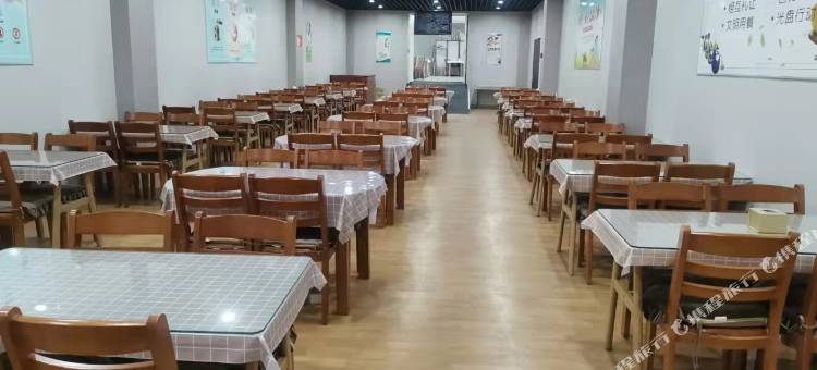 速8酒店(朝阳南火车站友谊大街店)图片