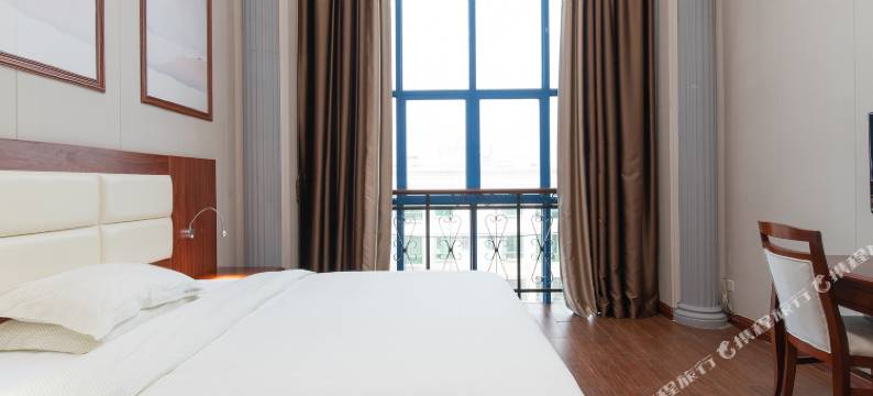 嘉燕大酒店(茂名高铁火车站店)图片