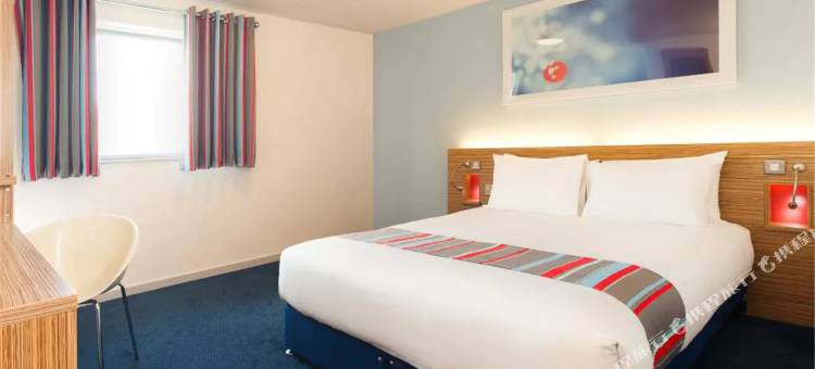 加的夫中央皇后街旅屋酒店(Travelodge Cardiff Central Queen Street)图片