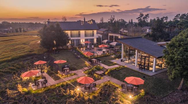 大邑溪地阿兰若度假村落