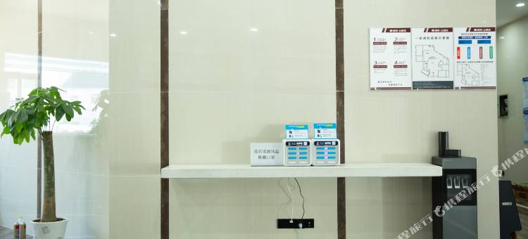 如家睿柏·云酒店(海阳金海螺广场店)图片