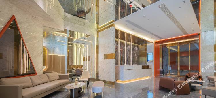 O_W高空民宿酒店(郴州五岭广场店)图片