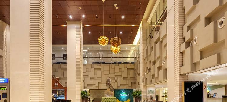 上海古井假日酒店图片