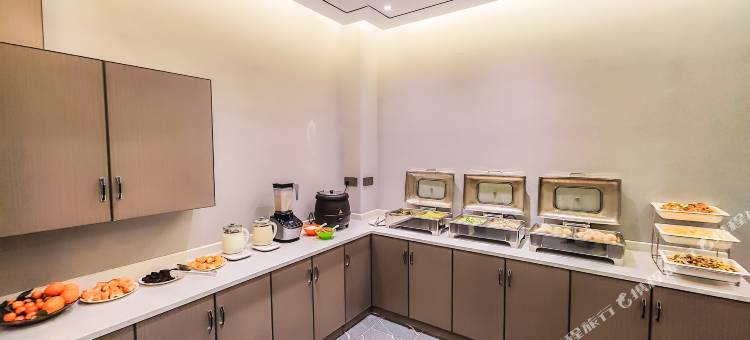 悦阁.云朵酒店(什邡夜市店)图片