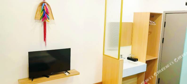 多多小苑宾馆(长白山景区店)图片