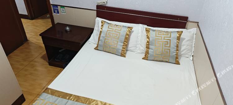 福满园宾馆(泰山站长途汽车站店)图片