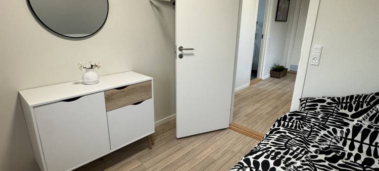 夜鶯：舒適時尚的一房公寓，附陽台和停車位(The Nightingale: Cozy & Stylish 1BR Apt w/ Balcony + Parking)图片