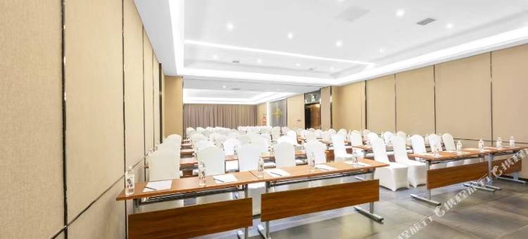 锦江之星酒店(喀什西环路美食一条街店)图片