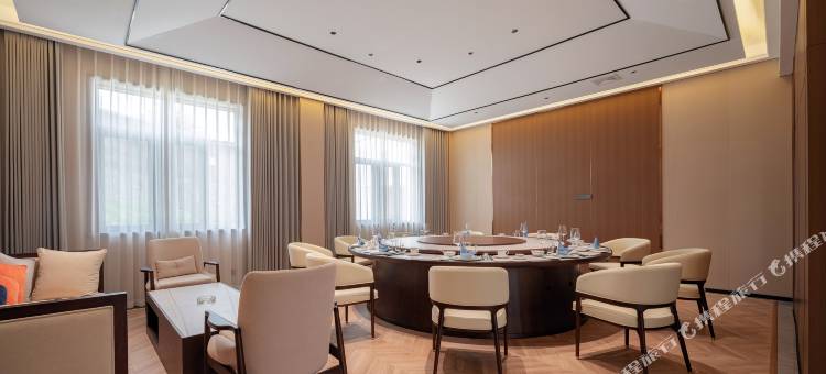 张家界天见酒店(天门山索道店)图片