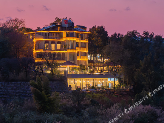 弥勒拾月吉安隐庐温泉野奢VILLA民宿