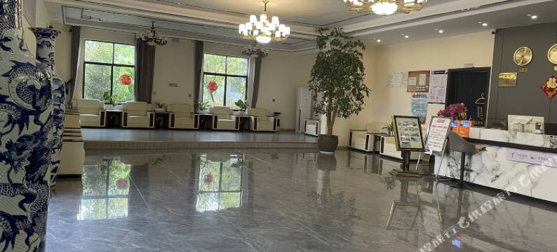 橄榄河热泉酒店图片