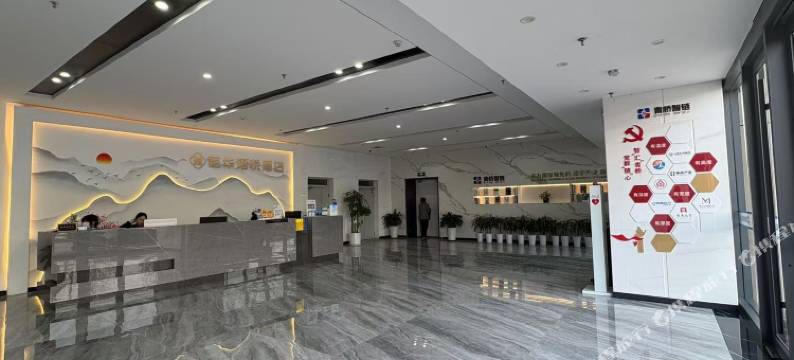 济南裕华珺悦酒店(华山风景区店)图片