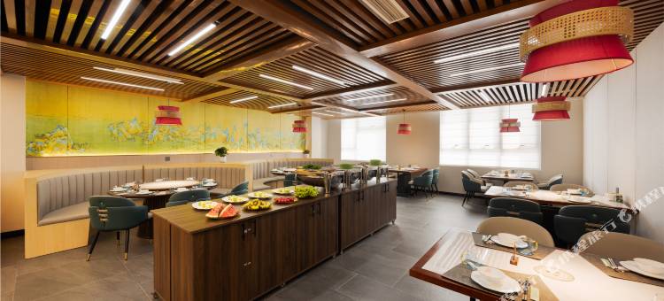 美麓M酒店(新乡市政府高铁东站店)图片