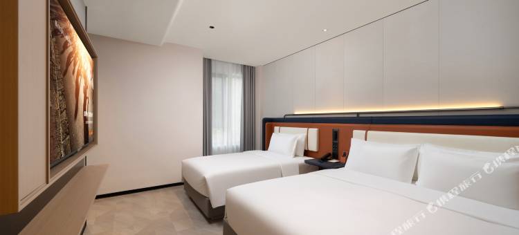 H水晶酒店(西安西二环白家口地铁站店)图片