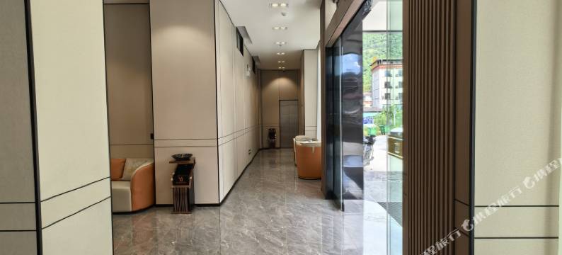 逸景豪庭酒店图片