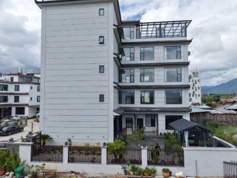 拾野间·Morning Light∣邂逅·纳西花语度假美院(束河古镇店 )图片