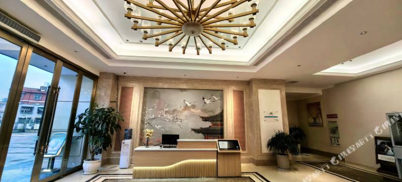 非繁云居酒店(贵阳白云区云泰广场店)图片