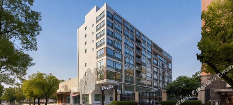 艺龙安云酒店(上海青浦重固新世纪商业广场店)图片