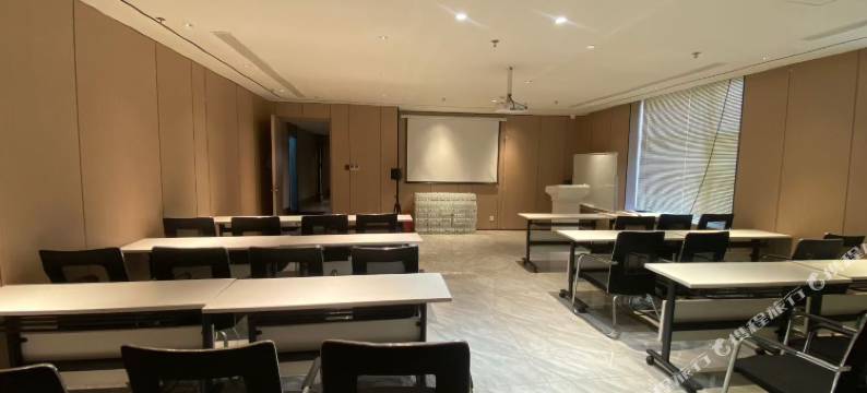 长春红旗街这有山亚朵酒店图片