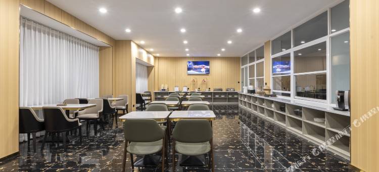 艺龙安云酒店(句容宝华店)图片