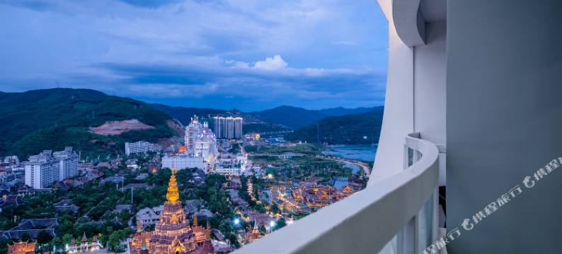 西双版纳嘎纳观江酒店(告庄星光夜市店)图片