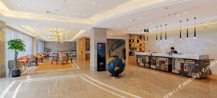 凯里亚德酒店(淮南万达广场龙湖公园店)图片