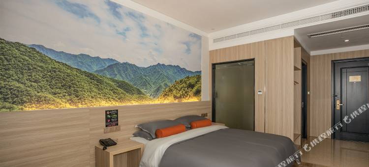 南苑e家plus酒店(宁波奥特莱斯机场店)图片