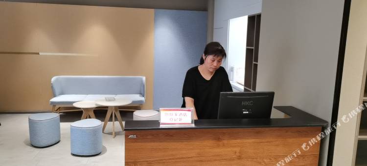 如似家酒店(安阳火车站七中店)图片