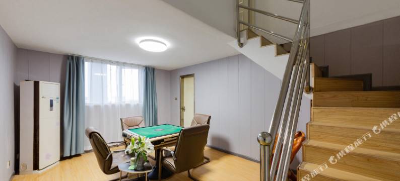 轻住·华庭精选酒店(五环大道地铁站店)图片