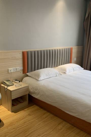 青岛城阳区革命烈士陵园附近酒店