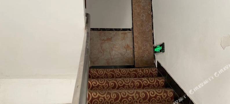 上海青亮旅馆图片