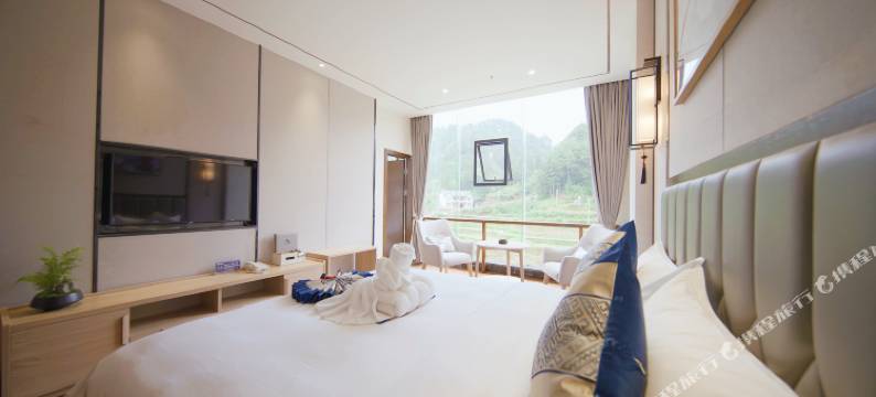 穿岩山假日酒店图片