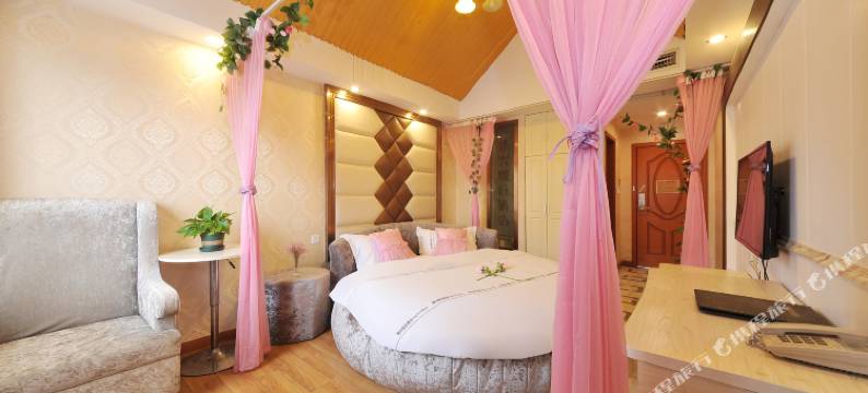 栖兴假日酒店(犀浦地铁站店)图片