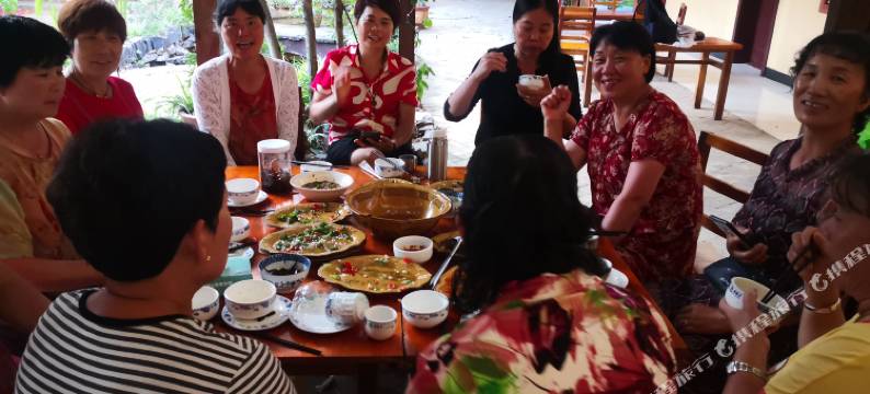 普者黑贲艾客栈图片