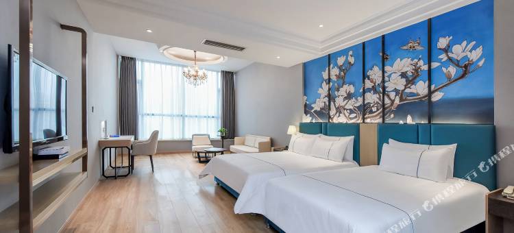 白玉兰酒店(重庆解放碑步行街洪崖洞店)图片