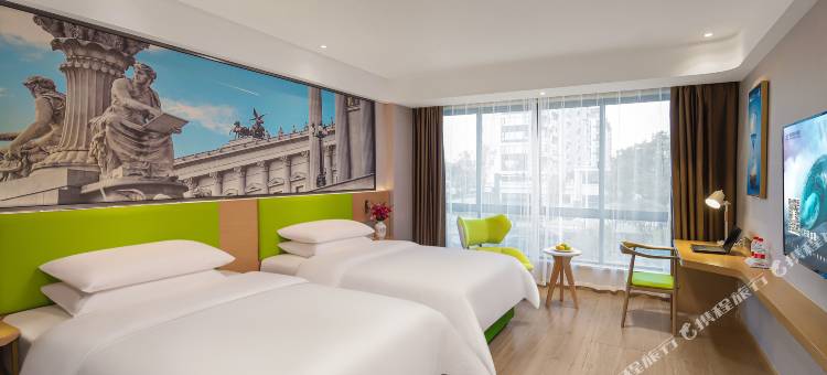 维也纳3好酒店(衢州衢江银泰城店)图片