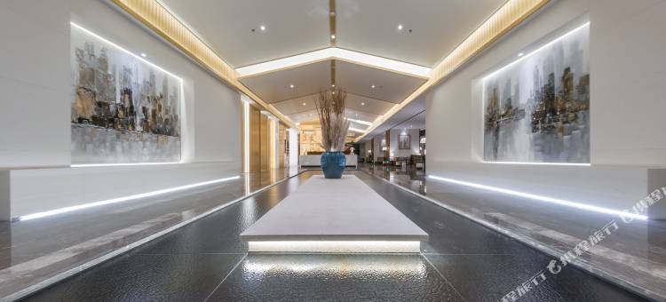 建国璞隐酒店(深圳国际会展中心海上田园南地铁站店)图片