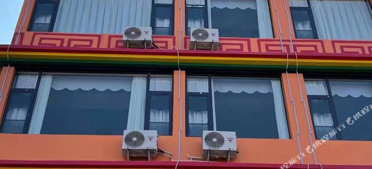 喜德嘎哟啦酒店图片