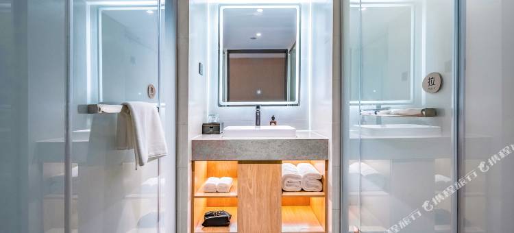 艾扉酒店(石家庄新百广场湾里庙步行街店)图片