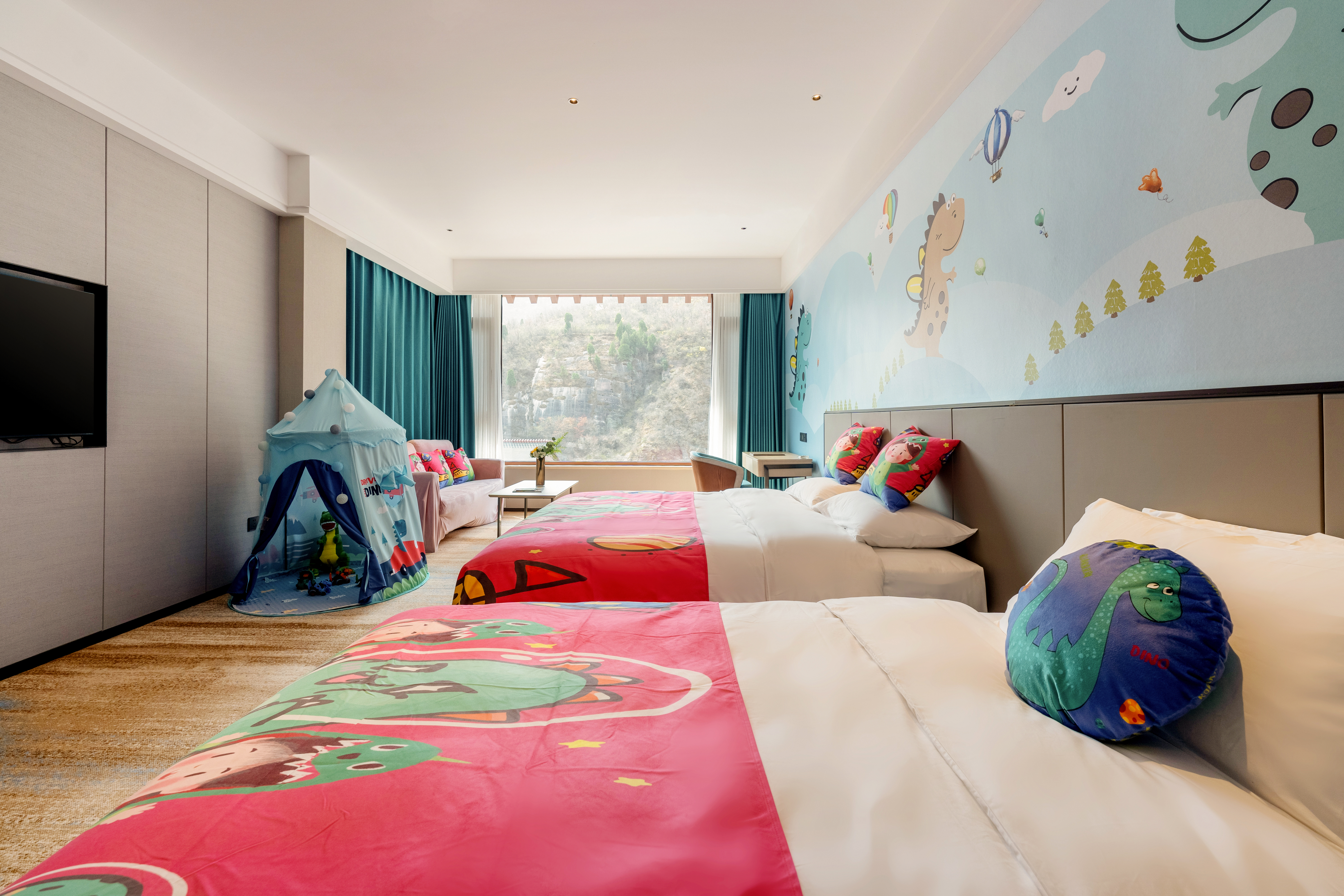 XIANMEN MOUNTAIN RESORT HOTELOver view