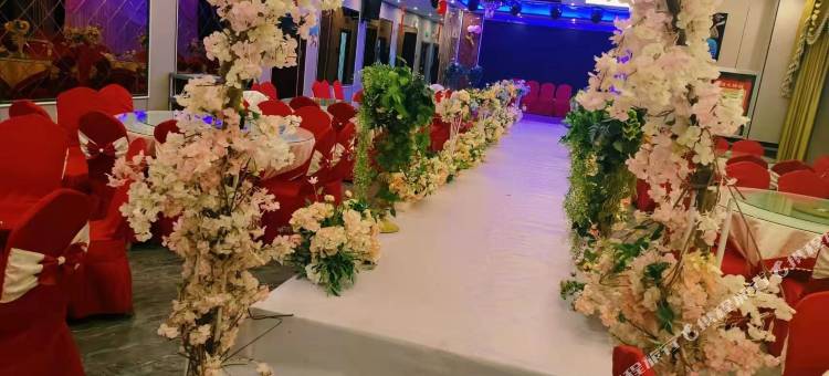 温宿鼎隆大酒店图片