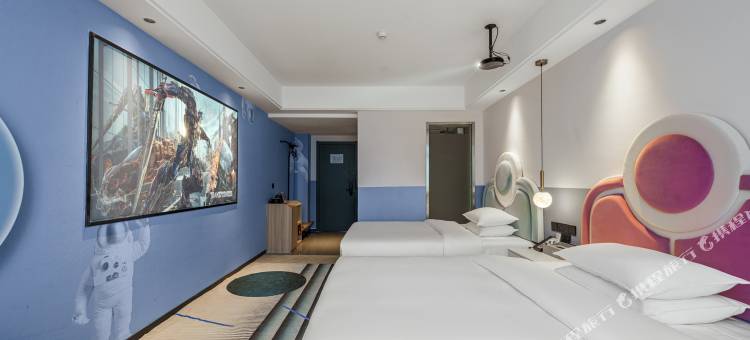 月·银河星酒店    Moon   Hotel(台州花园菜市场海上客运中心店)图片