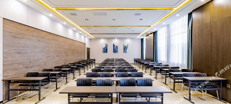 丽思铂尔曼酒店(乌兰察布万达广场店)图片