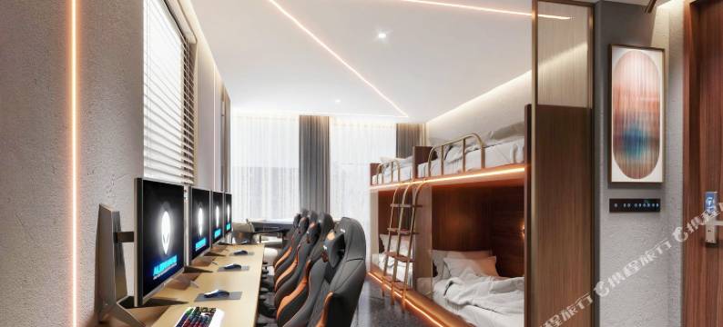 祥雨·SMART电竞影院酒店(阜阳颍州里二里井夜市东方恒隆店)图片