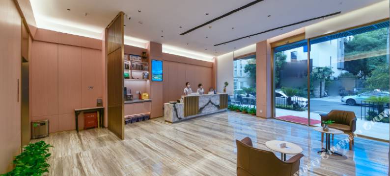 温州铂金酒店(东瓯智库夜市店)图片