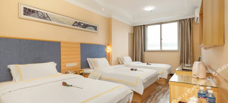 吉旅精品酒店(广州上下九步行街西场地铁站店)图片